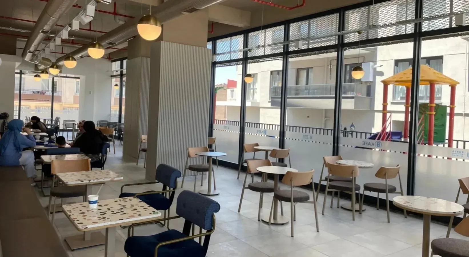 B Kafe Yiğitler